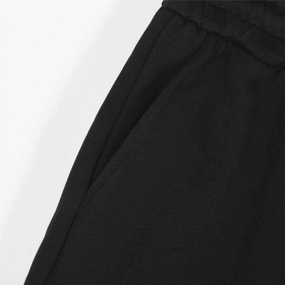Givenchy/纪梵希 25ss 4G宫格刺绣短裤