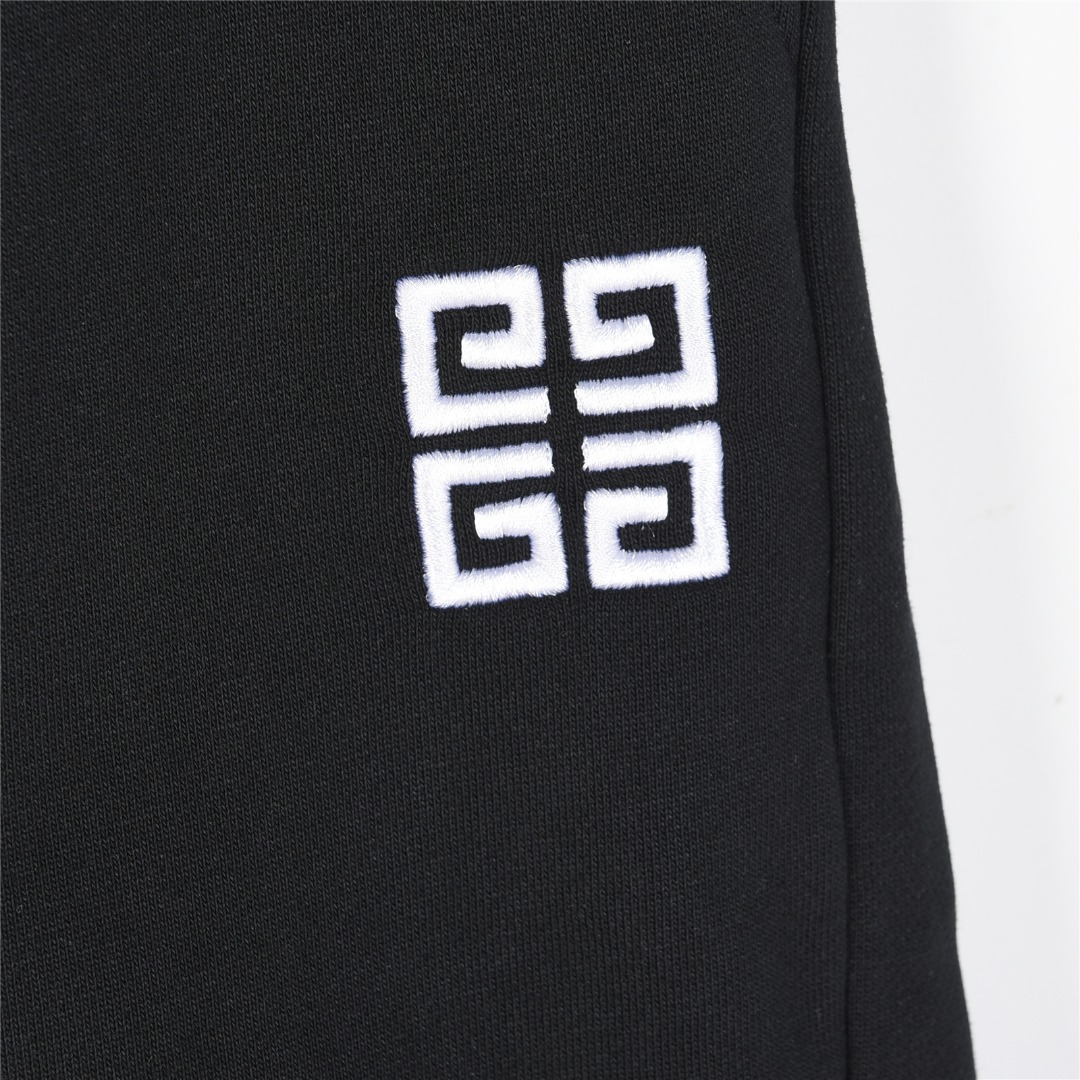 Givenchy/纪梵希 25ss 4G宫格刺绣短裤