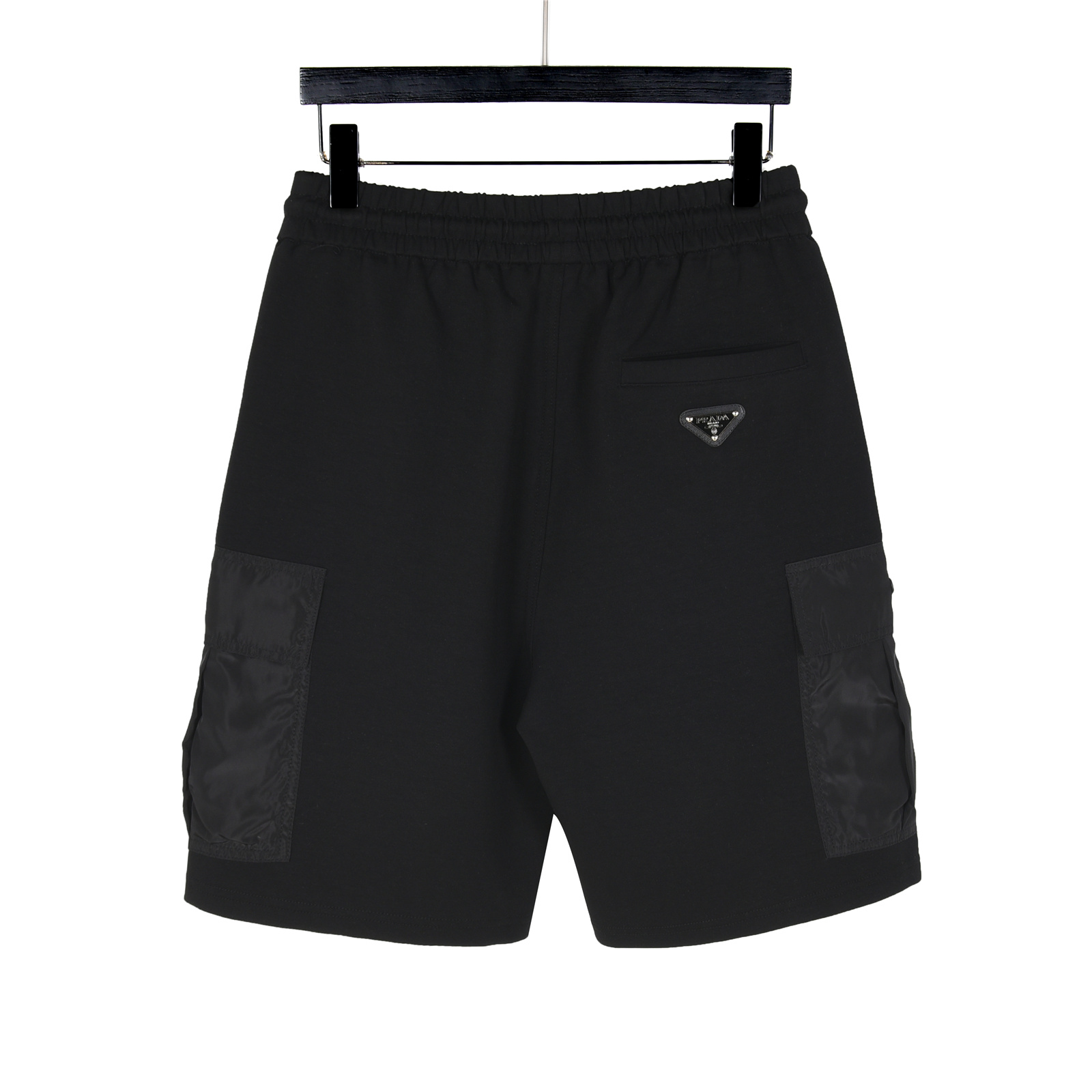 Prada/普拉达 25ss 金属三角标侧口袋工装短裤