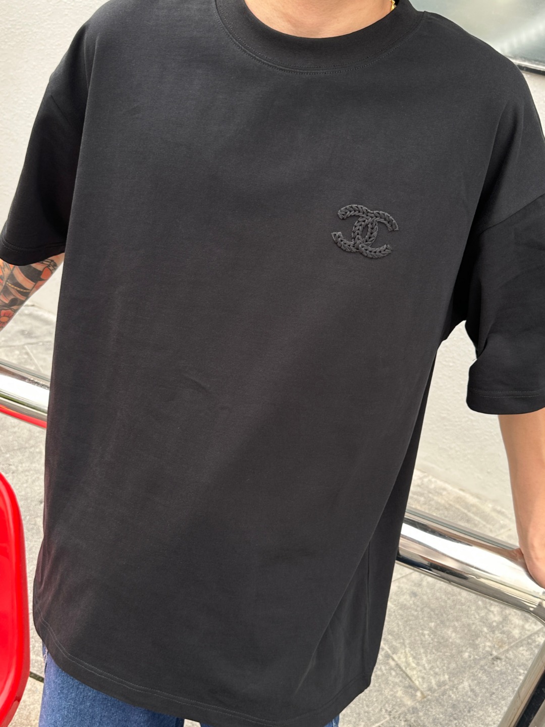 CHANEL/香奈儿 25ss 暗纹编织logo双C立体刺绣短袖T恤 上身效果#