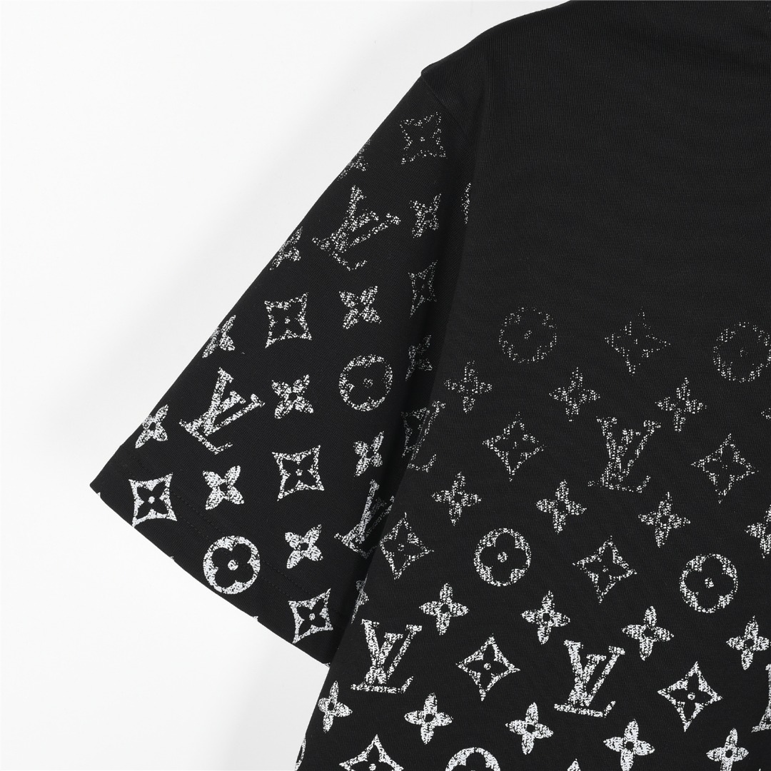 Louis Vuitton/路易威登 满印下幅渐变字母印花T恤