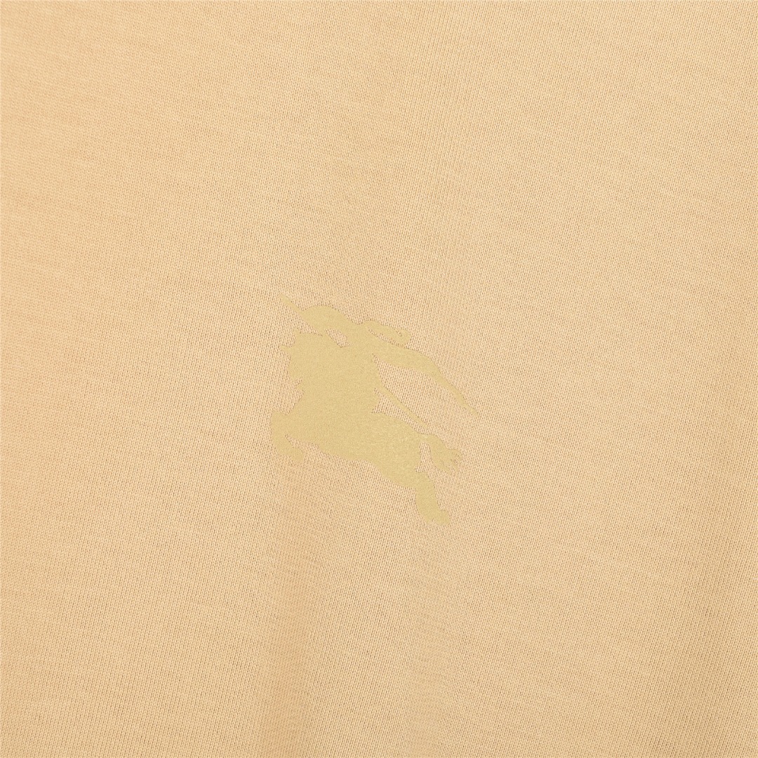 Burberry/巴宝莉 25ss 后背圆圈战马发泡印花短袖T恤