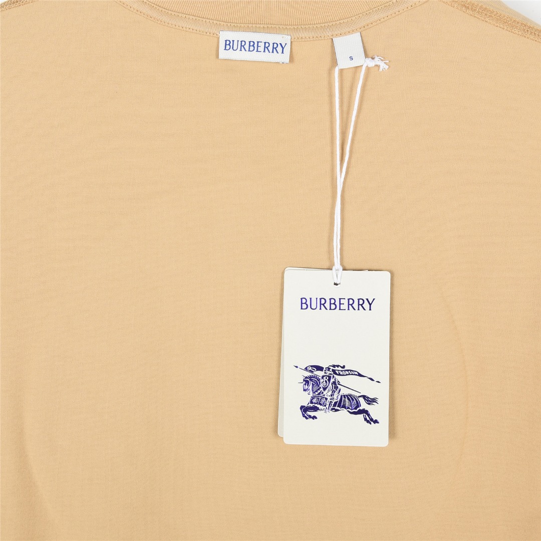Burberry/巴宝莉 25ss 后背圆圈战马发泡印花短袖T恤