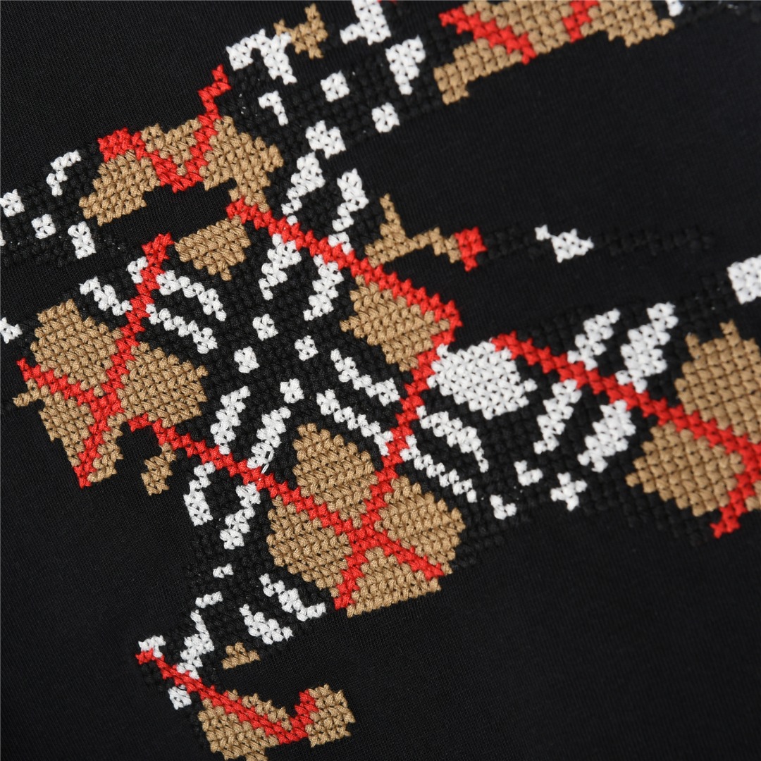 Burberry/巴宝莉 25ss 格纹战马十字绣刺绣短袖T恤黑色 白色