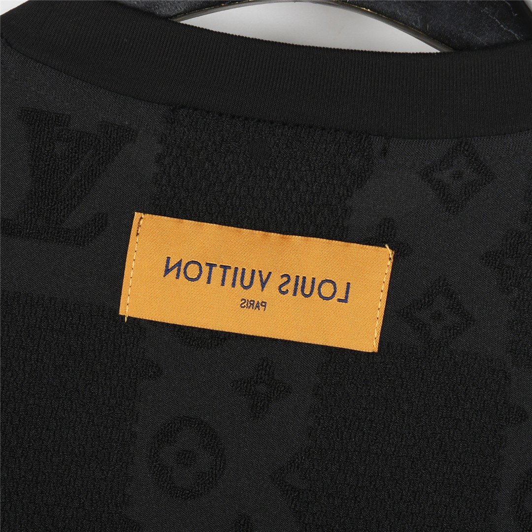 Louis Vuitton/路易威登 25ss 暗纹老花Logo大棋盘格提花短袖T恤