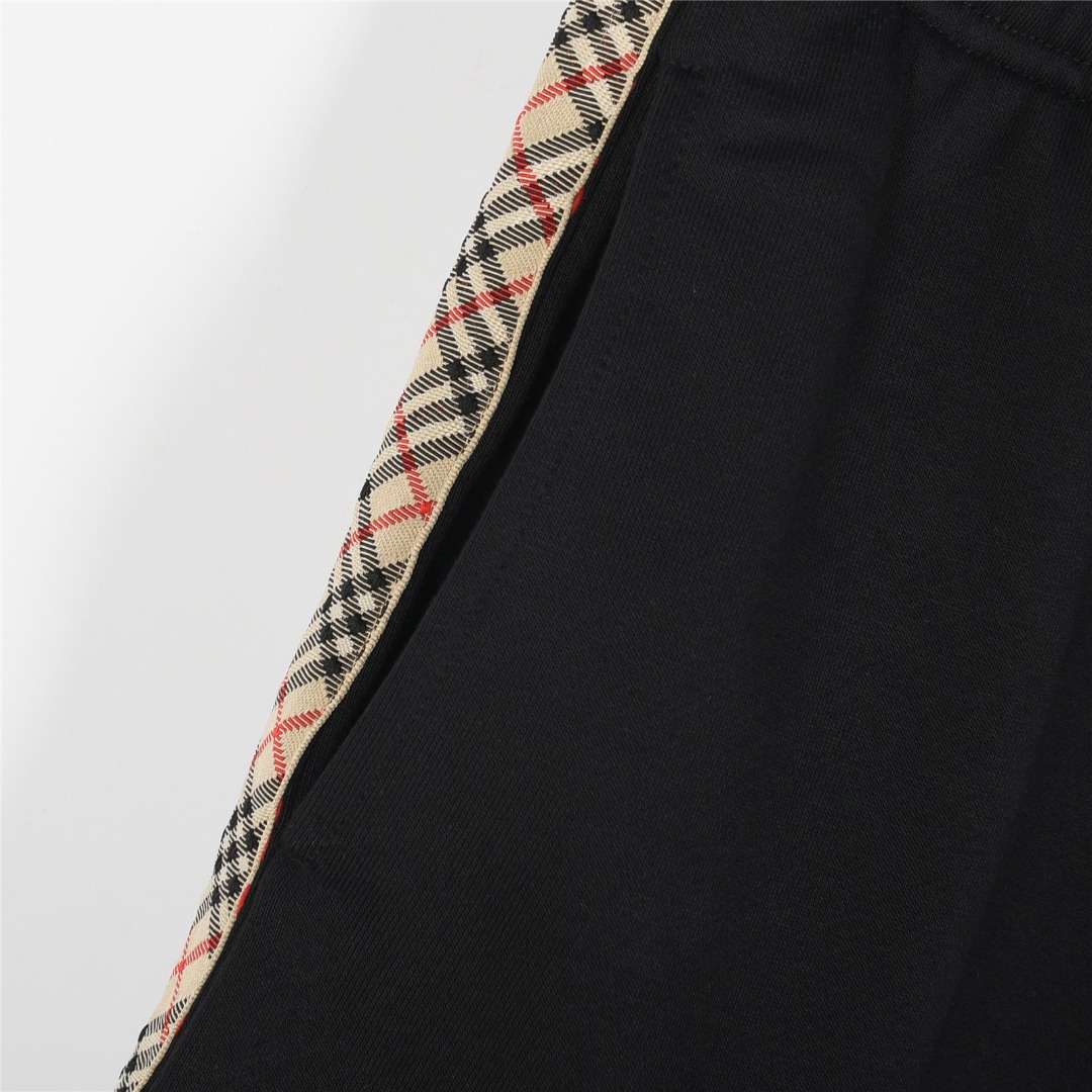 Burberry/巴宝莉 25ss 战马logo刺绣格纹织带拼接短裤