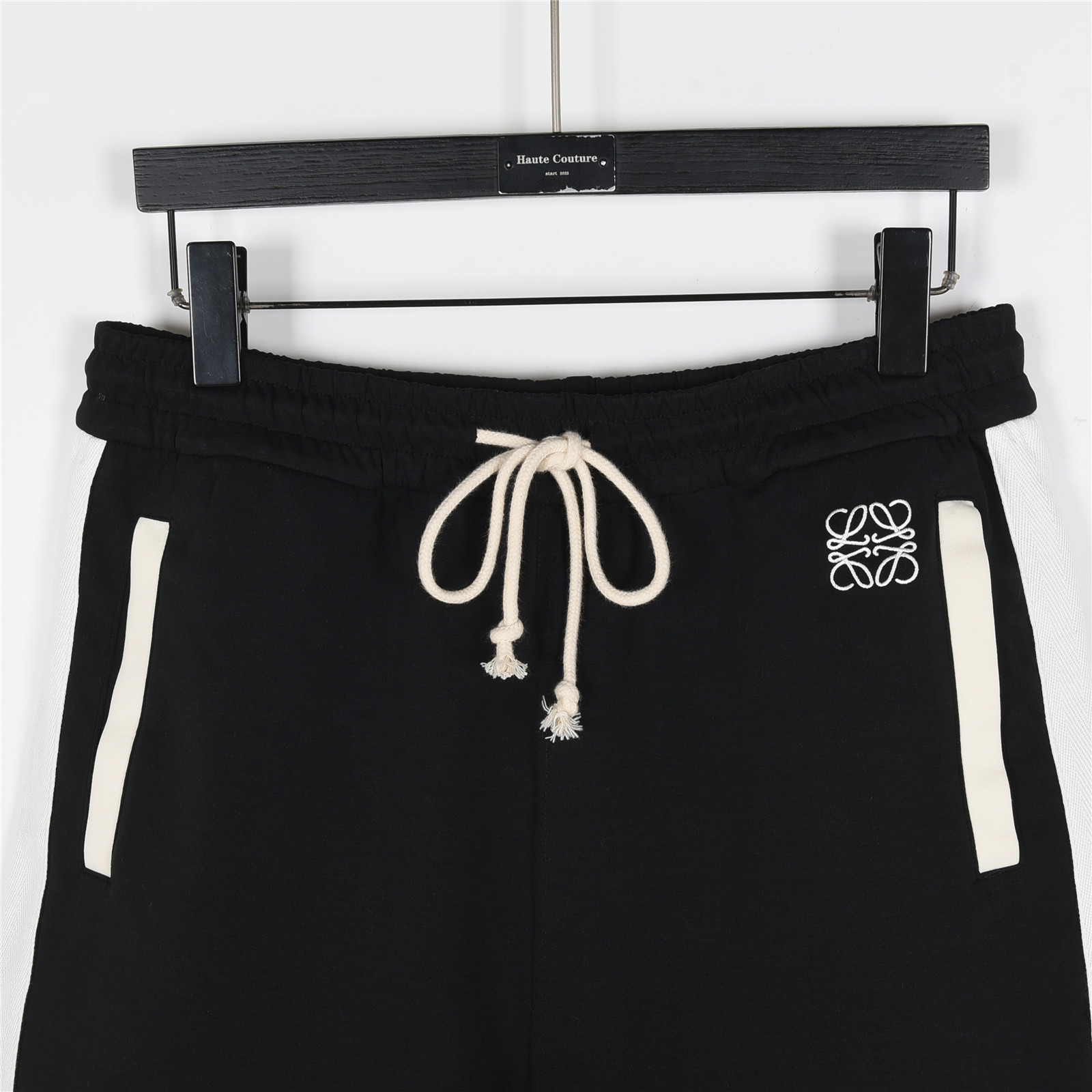Loewe/罗意威 25ss 小标Logo拼色织带刺绣针织短裤
