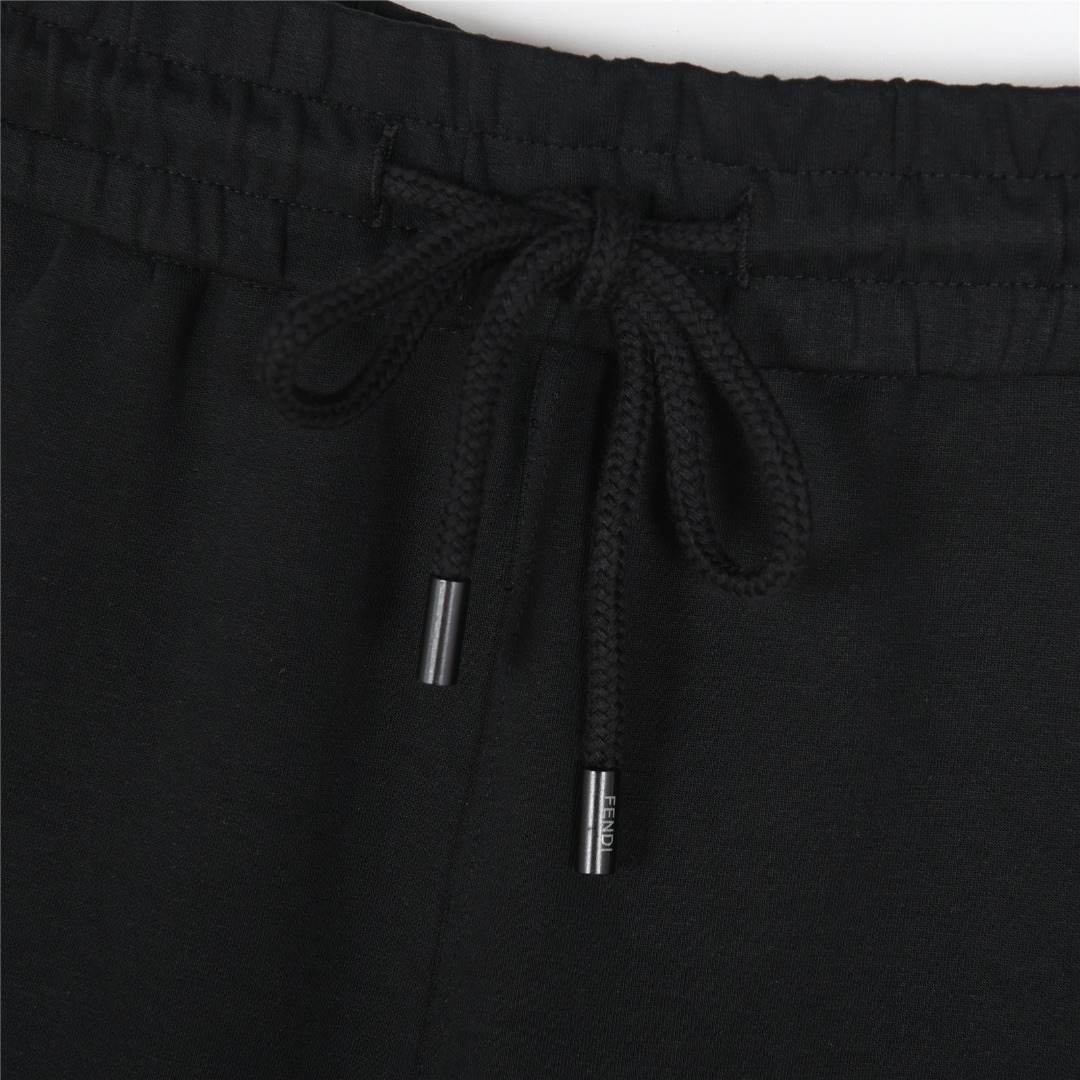 Fendi/芬迪 25ss 压胶拉链口袋拼接双F织花短裤 杏色 黑色