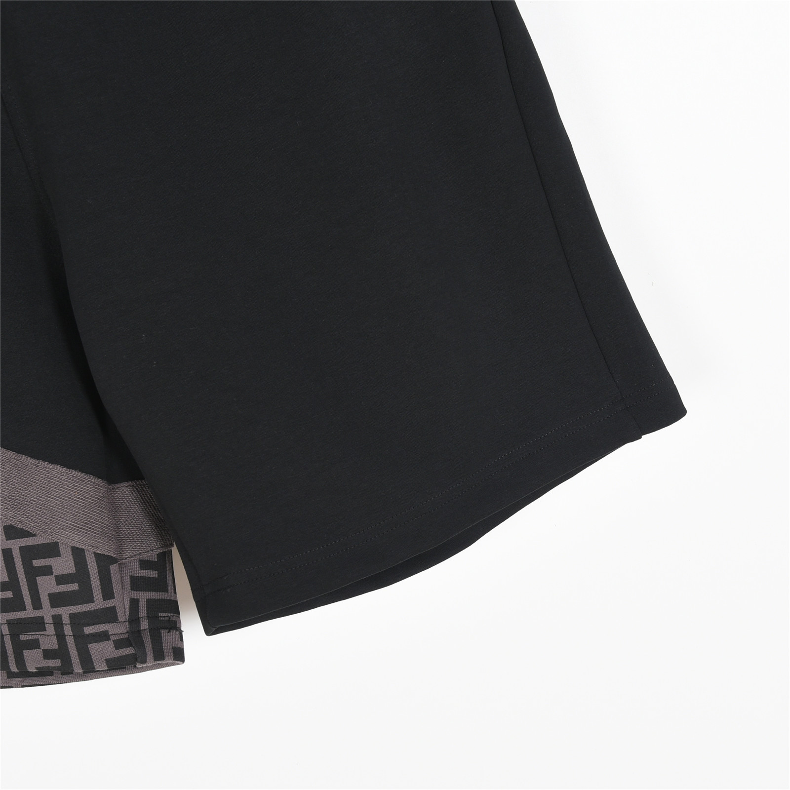 Fendi/芬迪 25ss 压胶拉链口袋拼接双F织花短裤 杏色 黑色