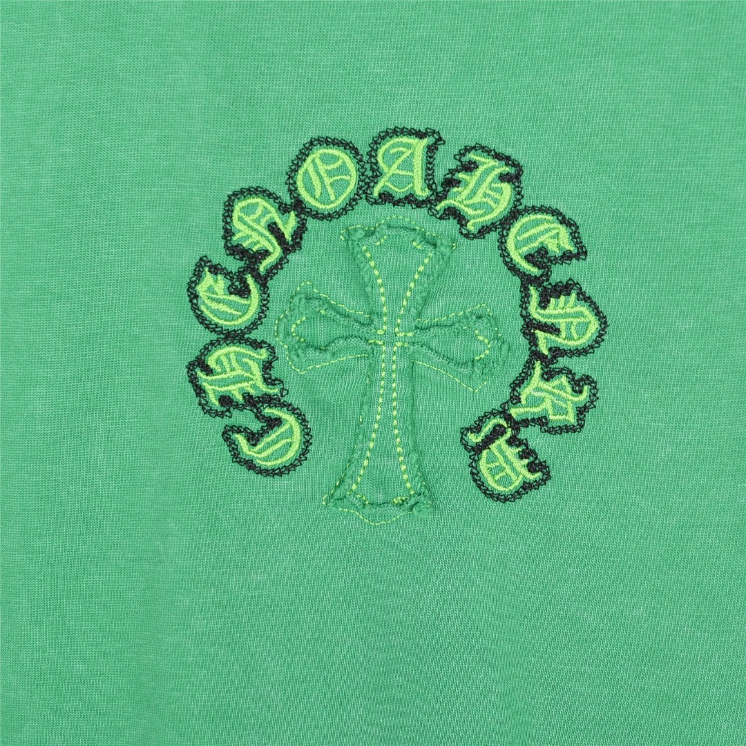 ChromeHearts/克罗心 25ss 梵文马蹄十字架贴布刺绣水洗短袖T恤 黑色 白色 绿色-Chinese UA Cheap High Quatity Brand Clothes Bags handbags Sneakers wholesale wholesaler seller from China Factory suppliers Fashion Clothing Shoes best Quality Beautiful Price ChromeHearts/克罗心 25ss 梵文马蹄十字架贴布刺绣水洗短袖T恤 黑色 白色 绿色