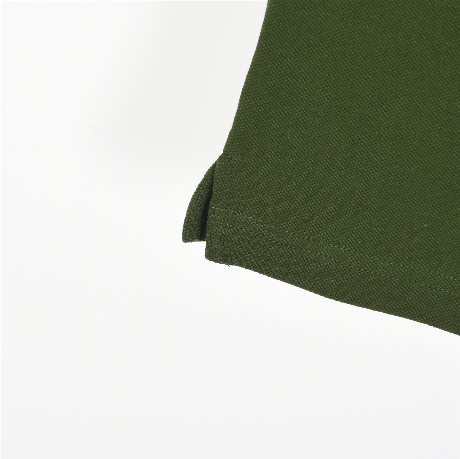 MiuMiu/缪缪 25ss 半拉链logo字母刺绣短袖Polo衫 杏色 黑色 军绿