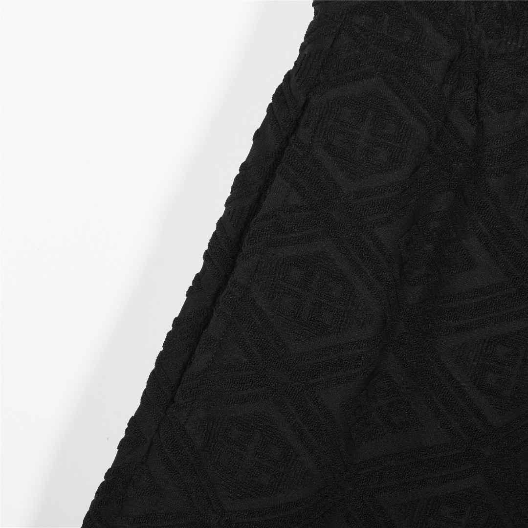 Givenchy/纪梵希 25ss 满印4G宫格菱格提花短裤黑色 白色-Chinese UA Cheap High Quatity Brand Clothes Bags handbags Sneakers wholesale wholesaler seller from China Factory suppliers Fashion Clothing Shoes best Quality Beautiful Price Givenchy/纪梵希 25ss 满印4G宫格菱格提花短裤黑色 白色