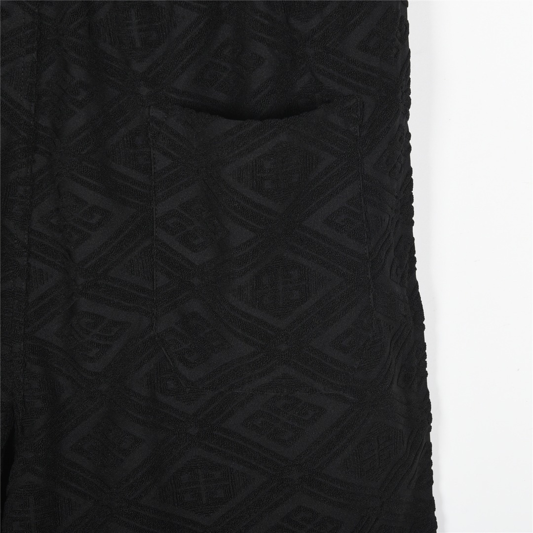 Givenchy/纪梵希 25ss 满印4G宫格菱格提花短裤黑色 白色-Chinese UA Cheap High Quatity Brand Clothes Bags handbags Sneakers wholesale wholesaler seller from China Factory suppliers Fashion Clothing Shoes best Quality Beautiful Price Givenchy/纪梵希 25ss 满印4G宫格菱格提花短裤黑色 白色