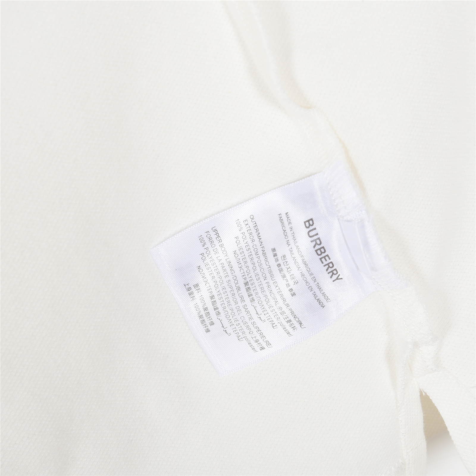 Burberry/巴宝莉 25ss 格纹翻领战马刺绣短袖polo衫黑色白色-Chinese UA Cheap High Quatity Brand Clothes Bags handbags Sneakers wholesale wholesaler seller from China Factory suppliers Fashion Clothing Shoes best Quality Beautiful Price Burberry/巴宝莉 25ss 格纹翻领战马刺绣短袖polo衫黑色白色