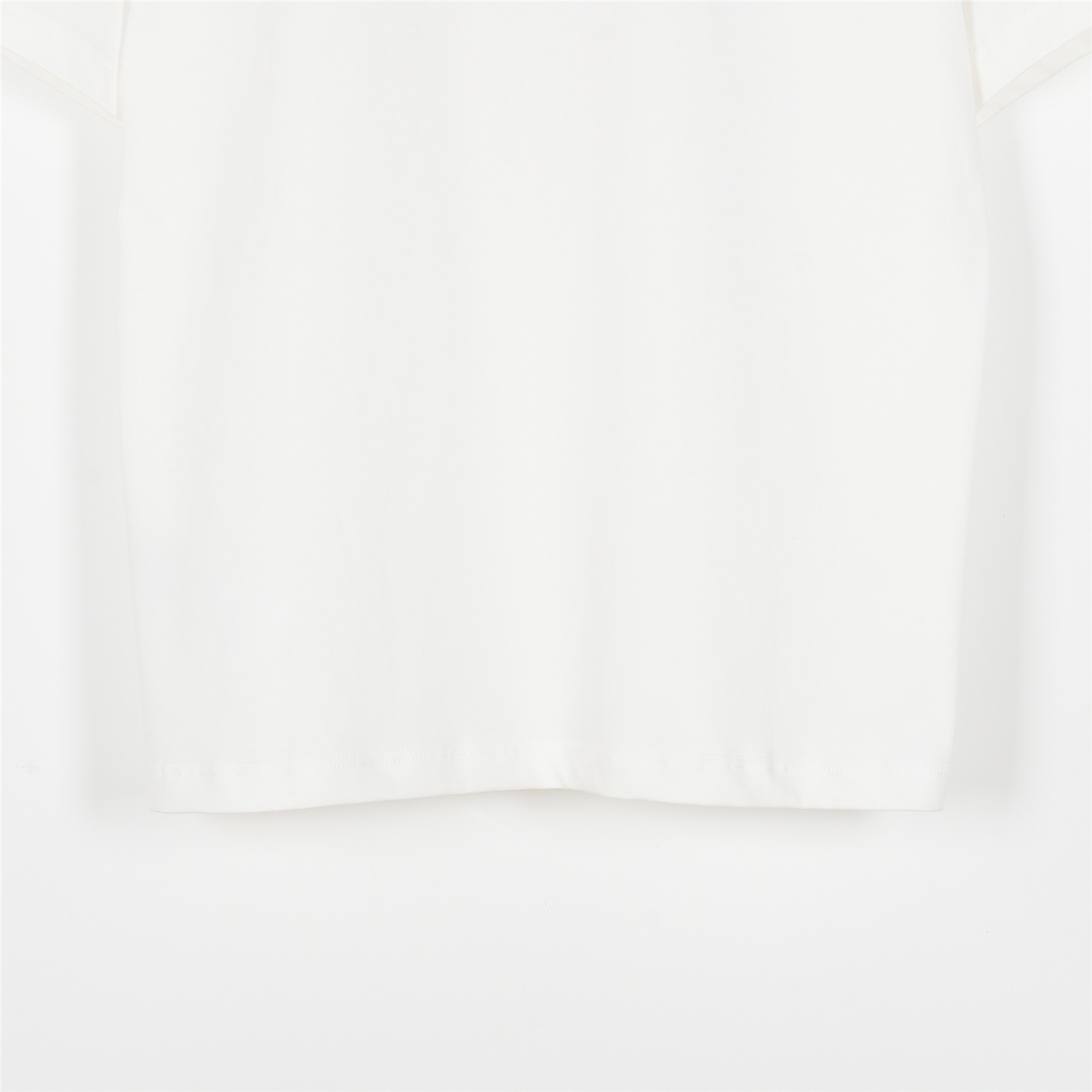 Louis Vuitton/路易威登 25ss 爱心植绒字母及头像印花短袖T恤-Chinese UA Cheap High Quatity Brand Clothes Bags handbags Sneakers wholesale wholesaler seller from China Factory suppliers Fashion Clothing Shoes best Quality Beautiful Price Louis Vuitton/路易威登 25ss 爱心植绒字母及头像印花短袖T恤