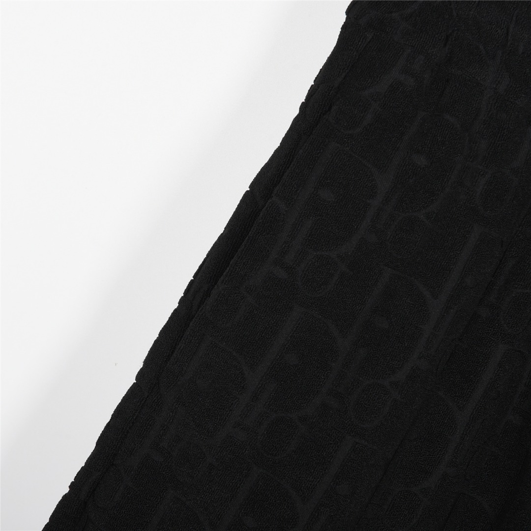 Dior/迪奥25ss 暗纹CD满印logo提花毛巾短裤 25新款针织短裤 老花满花白色 黑色-High Quatity Cheap Brand wholesale wholesaler seller Clothes Bags handbags Sneakers Top Fashion Clothing Shoes from China Factory Chinese suppliers best Quality Beautiful Price Dior/迪奥25ss 暗纹CD满印logo提花毛巾短裤 25新款针织短裤 老花满花白色 黑色
