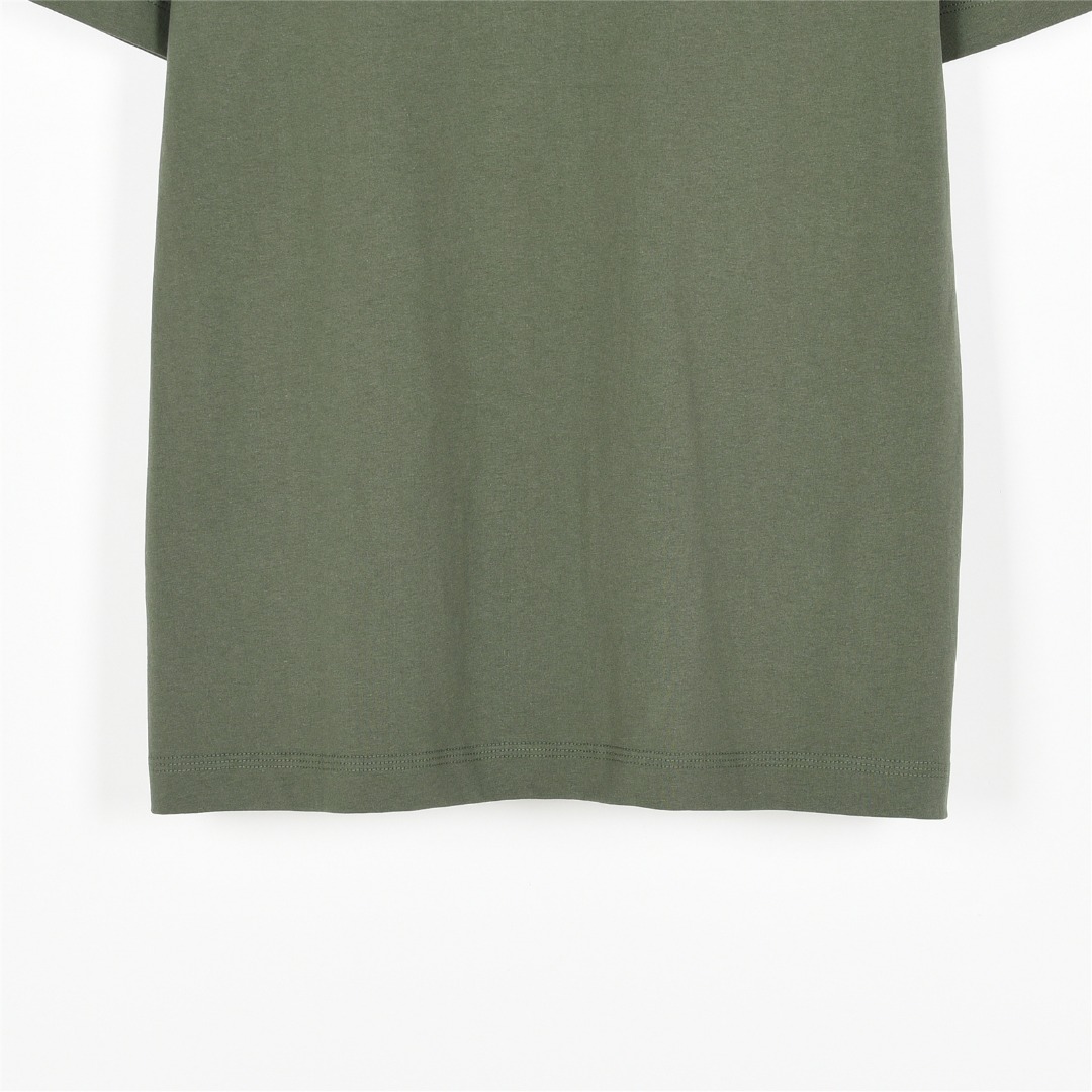 Burberry/ 巴宝莉 25ss 老爷车战马印花短袖T恤绿色 白色