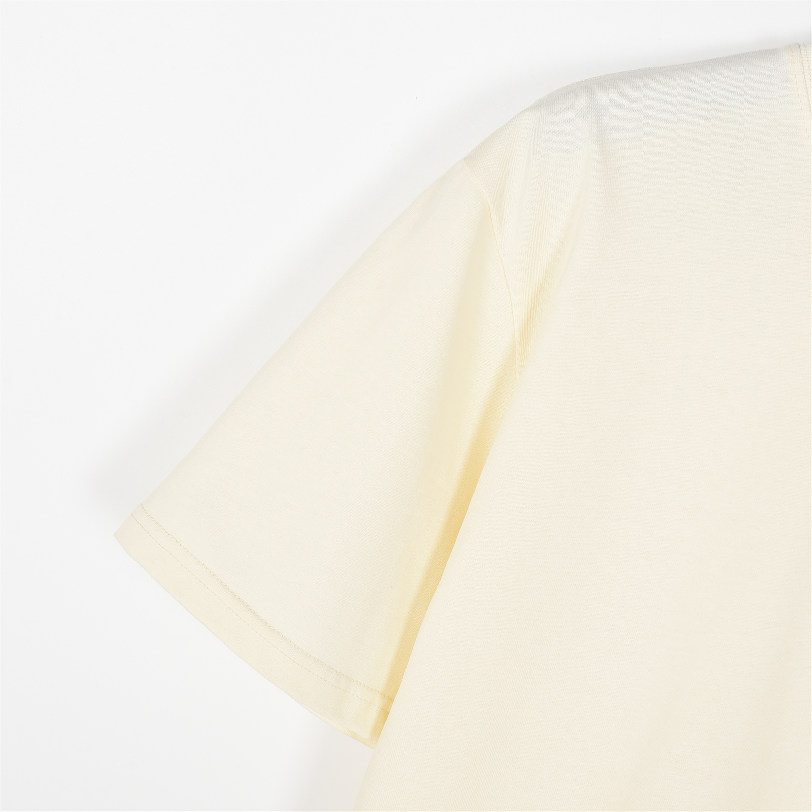 Louis Vuitton/路易威登 扇型四叶草logo刺绣短袖T恤 米白-Chinese UA Cheap High Quatity Brand Clothes Bags handbags Sneakers wholesale wholesaler seller from China Factory suppliers Fashion Clothing Shoes best Quality Beautiful Price Louis Vuitton/路易威登 扇型四叶草logo刺绣短袖T恤 米白