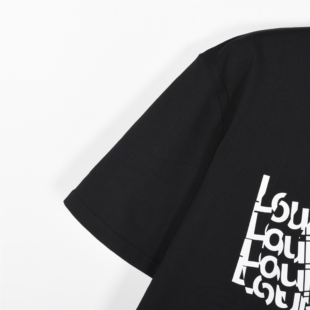 Louis Vuitton/路易威登 特色前后印花字母设计短袖T恤 黑色-Chinese UA Cheap High Quatity Brand Clothes Bags handbags Sneakers wholesale wholesaler seller from China Factory suppliers Fashion Clothing Shoes best Quality Beautiful Price Louis Vuitton/路易威登 特色前后印花字母设计短袖T恤 黑色