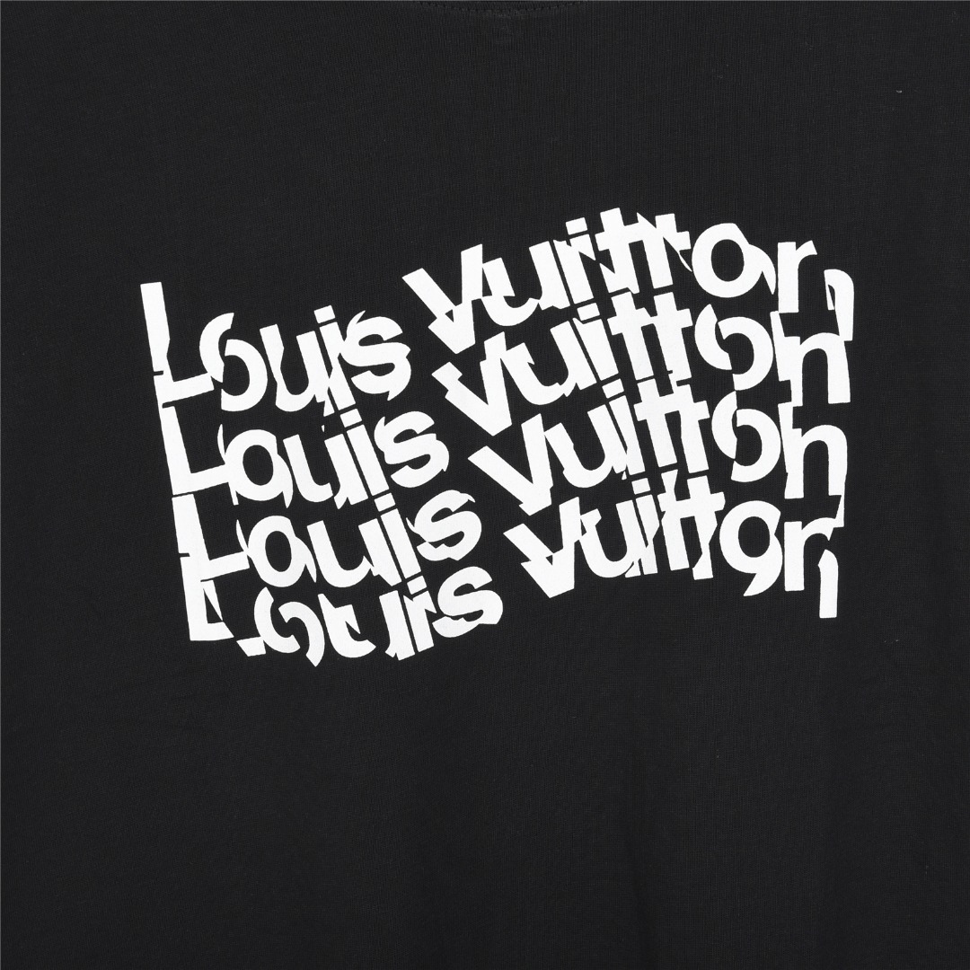 Louis Vuitton/路易威登 特色前后印花字母设计短袖T恤 黑色-Chinese UA Cheap High Quatity Brand Clothes Bags handbags Sneakers wholesale wholesaler seller from China Factory suppliers Fashion Clothing Shoes best Quality Beautiful Price Louis Vuitton/路易威登 特色前后印花字母设计短袖T恤 黑色