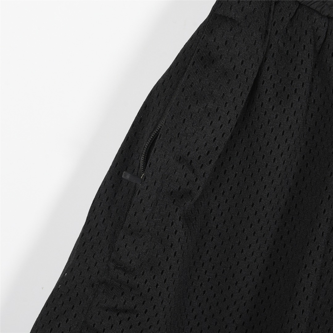 Fear of God & NIKE & NBA 三方联名网眼美式短裤 黑色 杏色