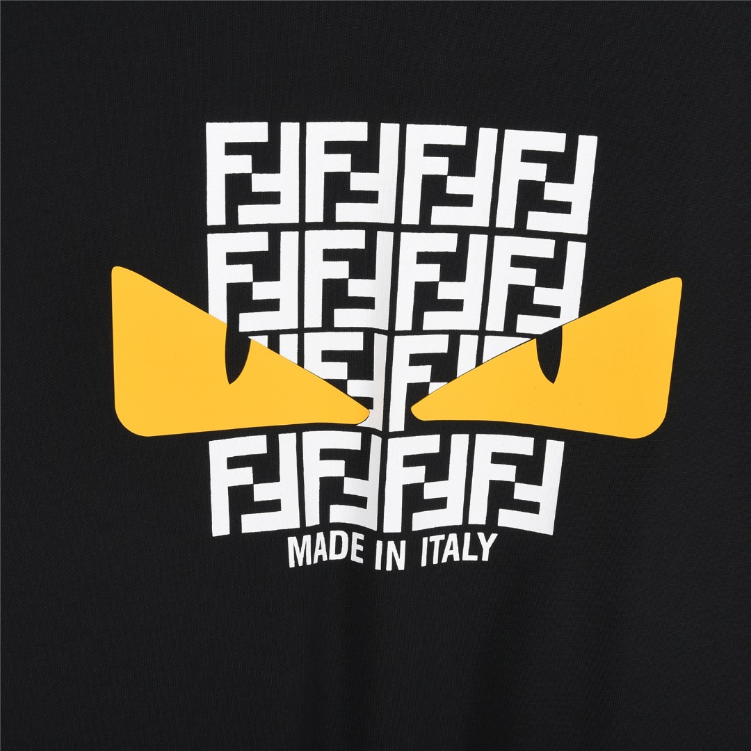 Fendi/芬迪 25ss 小怪兽眼睛硅胶字母logo短袖T恤黑色 白色-Chinese UA Cheap High Quatity Brand Clothes Bags handbags Sneakers wholesale wholesaler seller from China Factory suppliers Fashion Clothing Shoes best Quality Beautiful Price Fendi/芬迪 25ss 小怪兽眼睛硅胶字母logo短袖T恤黑色 白色