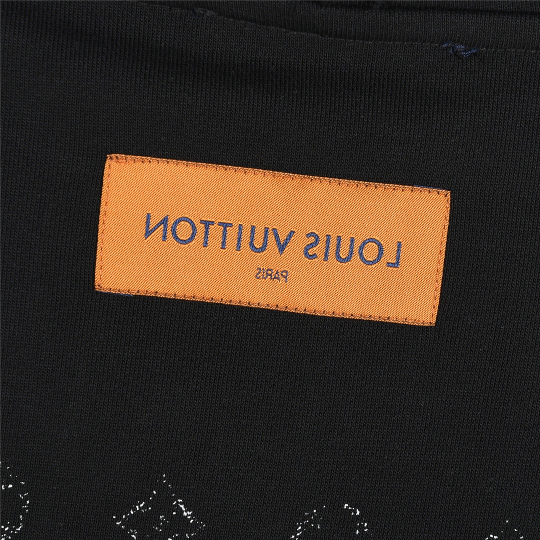 Louis Vuitton/路易威登 老花渐变半身印花logo连帽卫衣白色 黑色