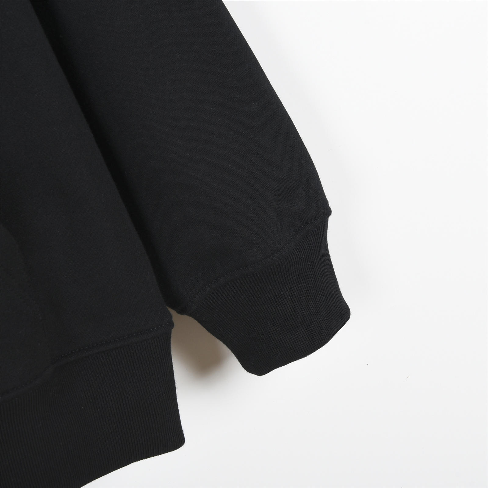 Burberry/巴宝莉 25Fw 贴布标签战马格纹字母logo刺绣连帽卫衣杏色 黑色-莆田鞋,莆田鞋货源,高仿鞋,高仿鞋货源,安福档口,莆田高仿鞋,莆田鞋批发,高仿鞋批发,莆田高仿运动鞋,高仿运动鞋,莆田运动鞋 Burberry/巴宝莉 25Fw 贴布标签战马格纹字母logo刺绣连帽卫衣杏色 黑色