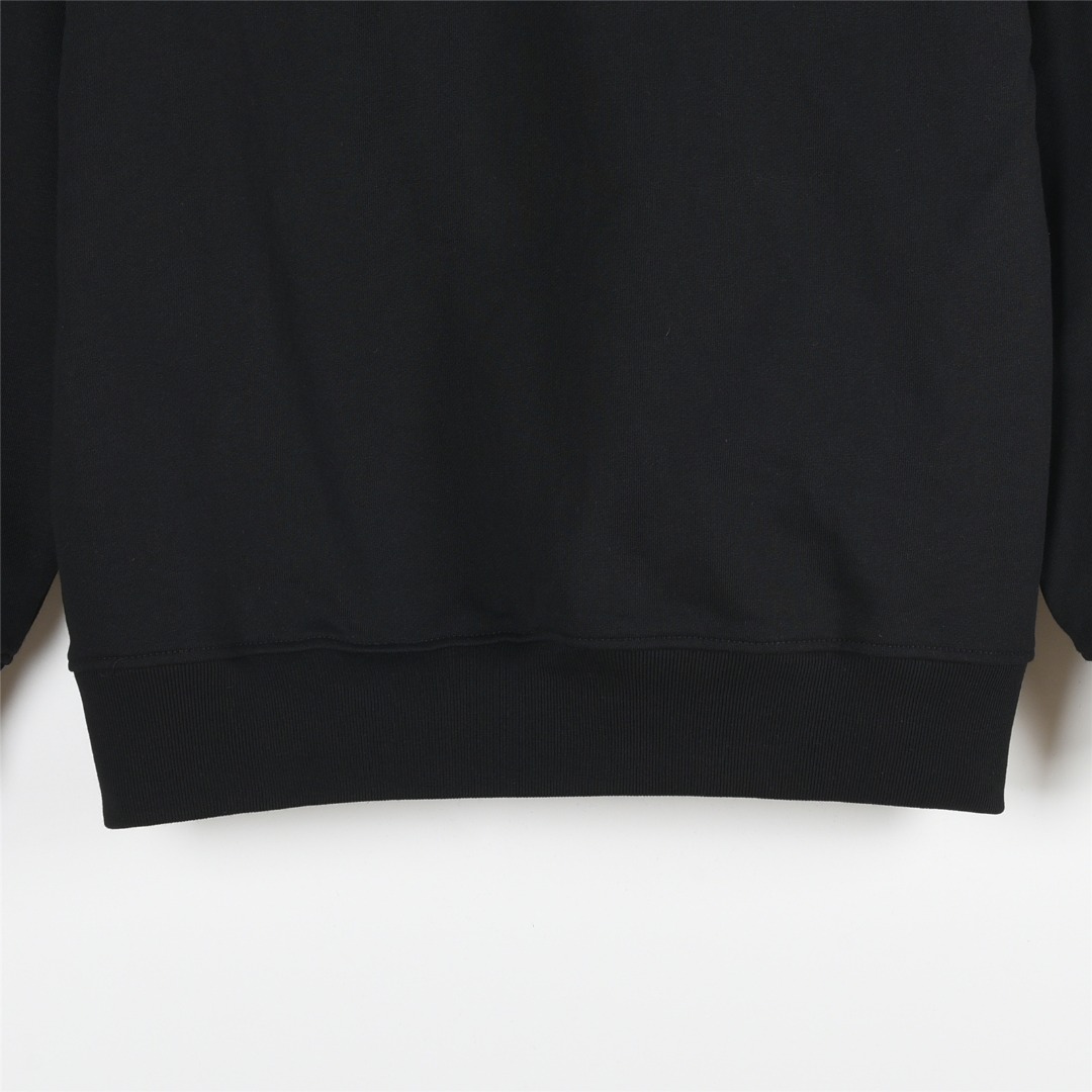 Burberry/巴宝莉 25Fw 贴布标签战马格纹字母logo刺绣连帽卫衣杏色 黑色-莆田鞋,莆田鞋货源,高仿鞋,高仿鞋货源,安福档口,莆田高仿鞋,莆田鞋批发,高仿鞋批发,莆田高仿运动鞋,高仿运动鞋,莆田运动鞋 Burberry/巴宝莉 25Fw 贴布标签战马格纹字母logo刺绣连帽卫衣杏色 黑色