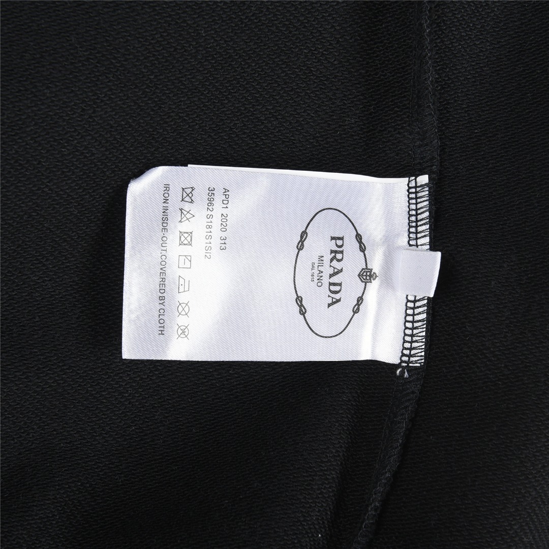 Prada/普拉达 25Fw 徽标刺绣袖口条纹连帽卫衣黑色 杏色