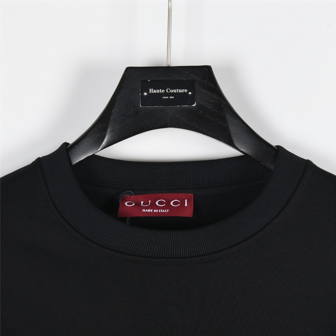 Gucci/古驰 25Fw 红绿腰带logo刺绣圆领卫衣 杏色 黑色-Chinese UA Cheap High Quatity Brand Clothes Bags handbags Sneakers wholesale wholesaler seller from China Factory suppliers Fashion Clothing Shoes best Quality Beautiful Price Gucci/古驰 25Fw 红绿腰带logo刺绣圆领卫衣 杏色 黑色