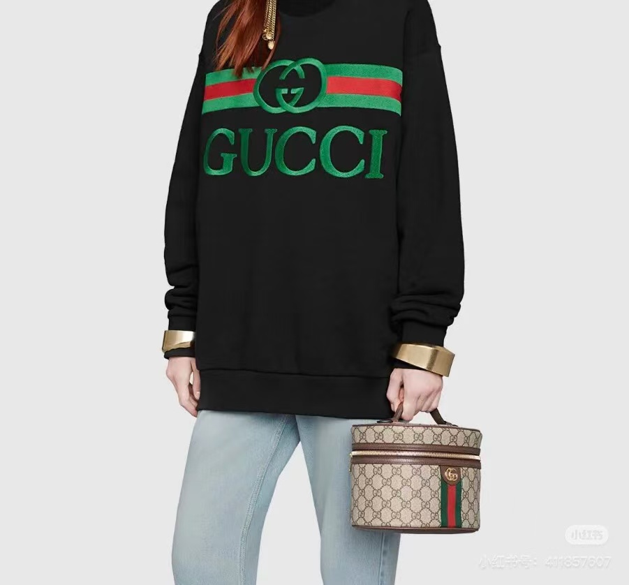 Gucci/古驰 25Fw 红绿腰带logo刺绣圆领卫衣 上身效果#