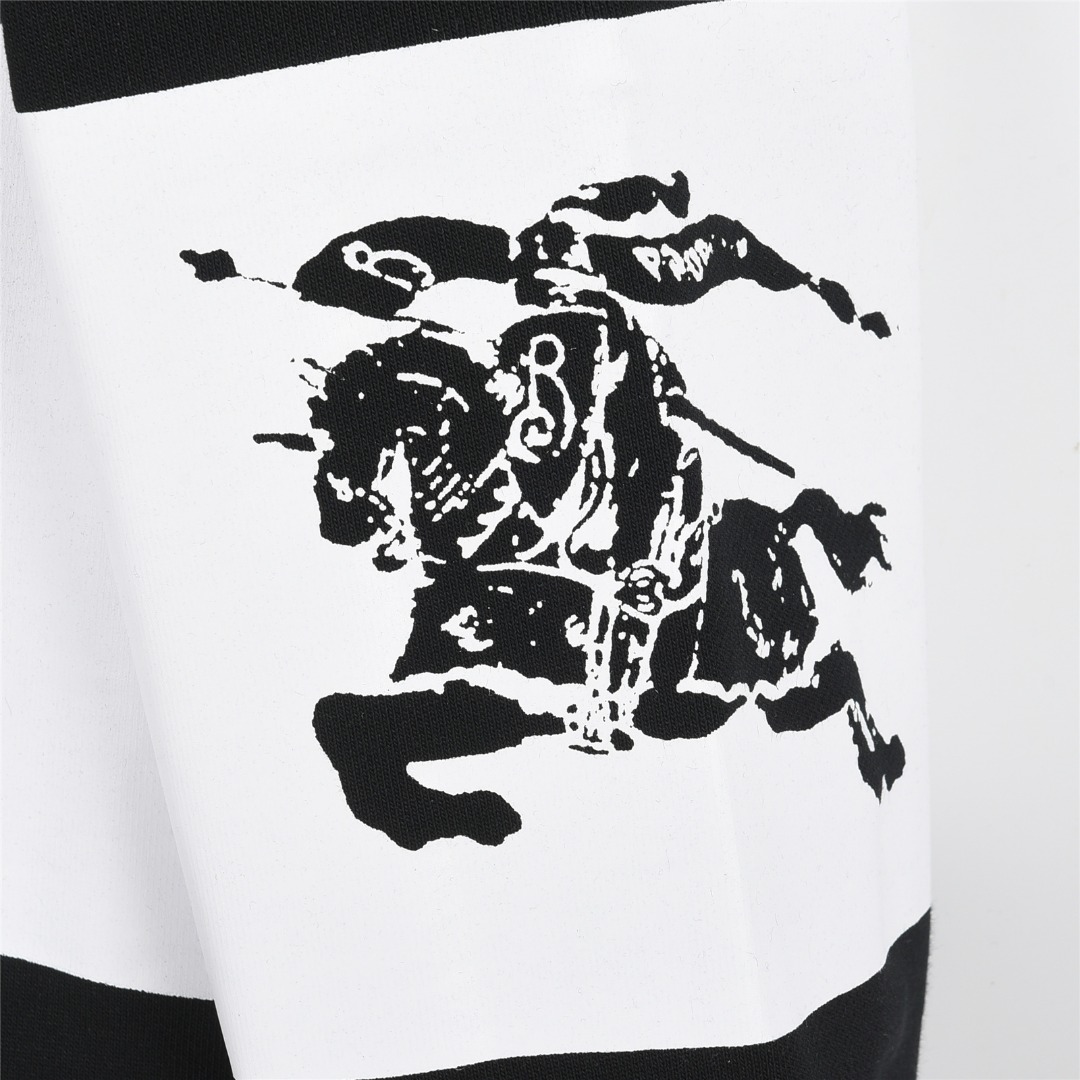 Burberry/巴宝莉 25Fw 横条纹手臂战马印花圆领卫衣白色 黑色