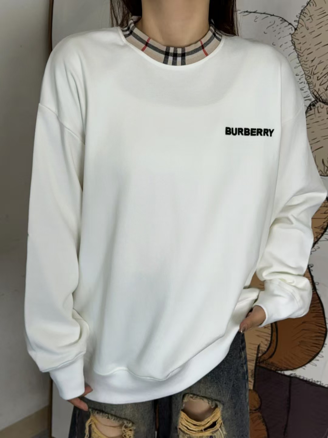 Burberry/巴宝莉 25Fw 格纹领口拼接刺绣字母小标logo卫衣 上身效果#