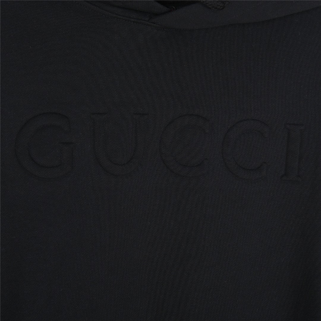 Gucci/古驰 25Fw 立体浮雕压花字母logo连帽卫衣杏色 黑色