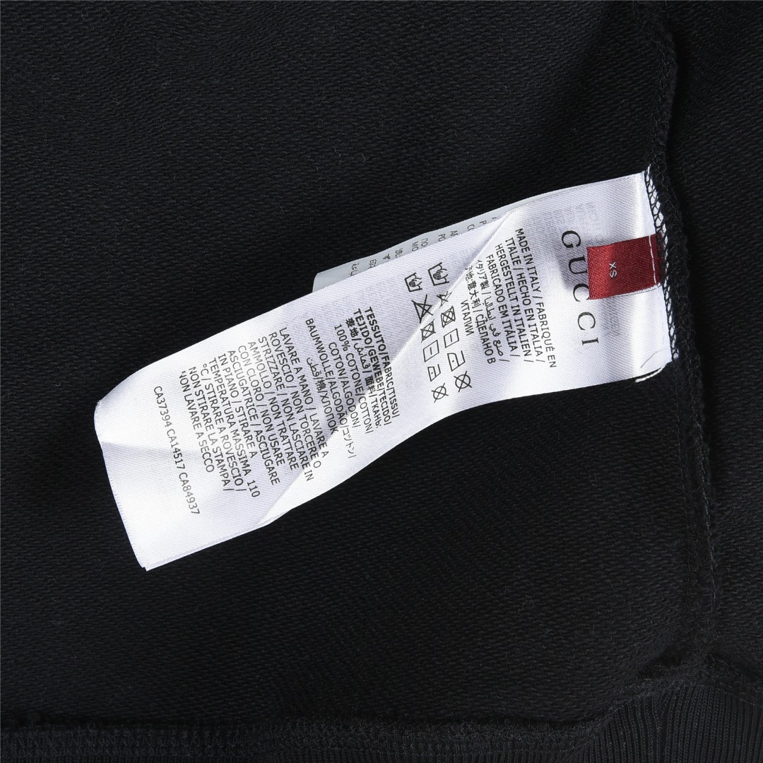 Gucci/古驰 25Fw 立体浮雕压花字母logo连帽卫衣杏色 黑色