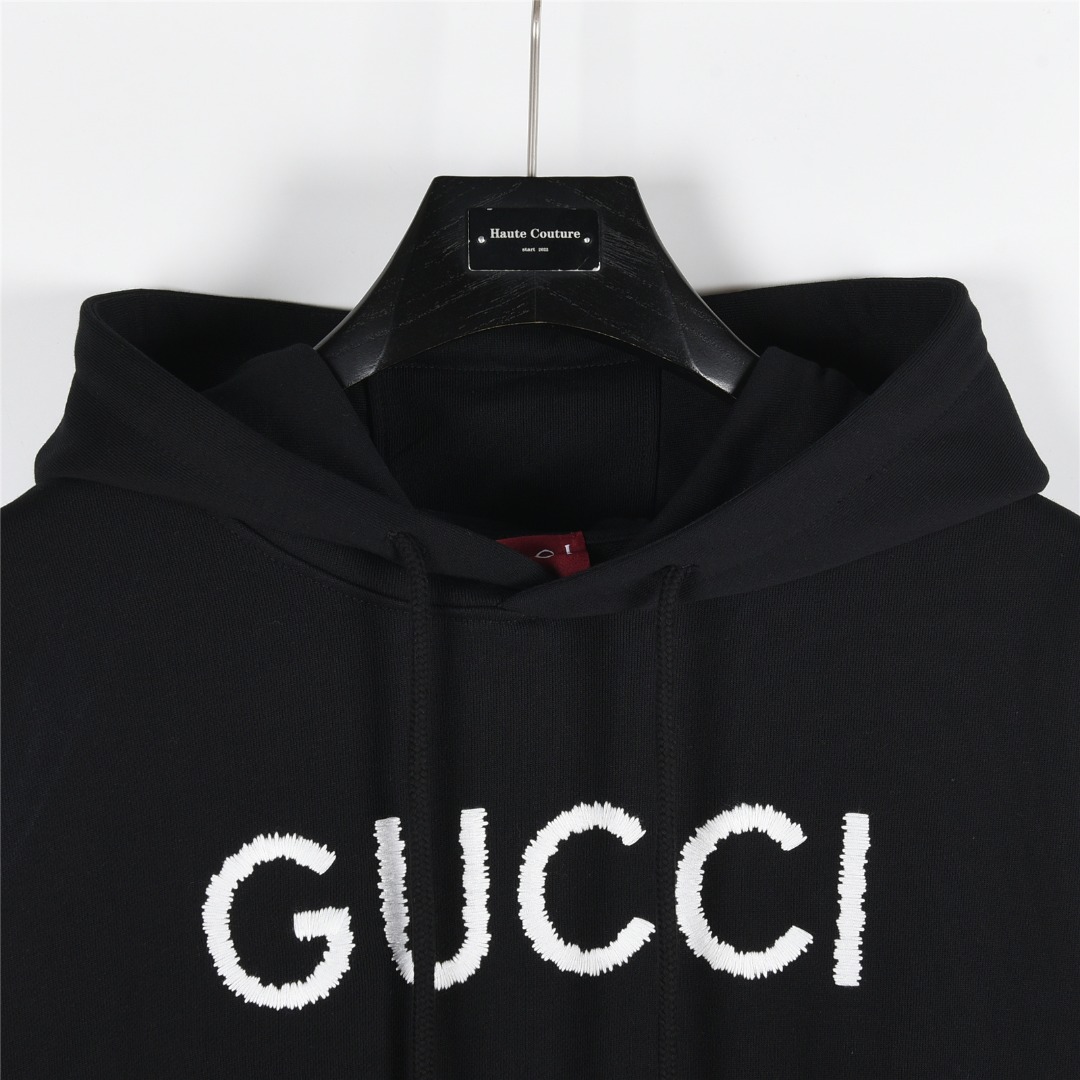 Gucci/古驰 25Fw 刺绣字母连帽卫衣英文字母刺绣连帽卫衣 杏色 黑色