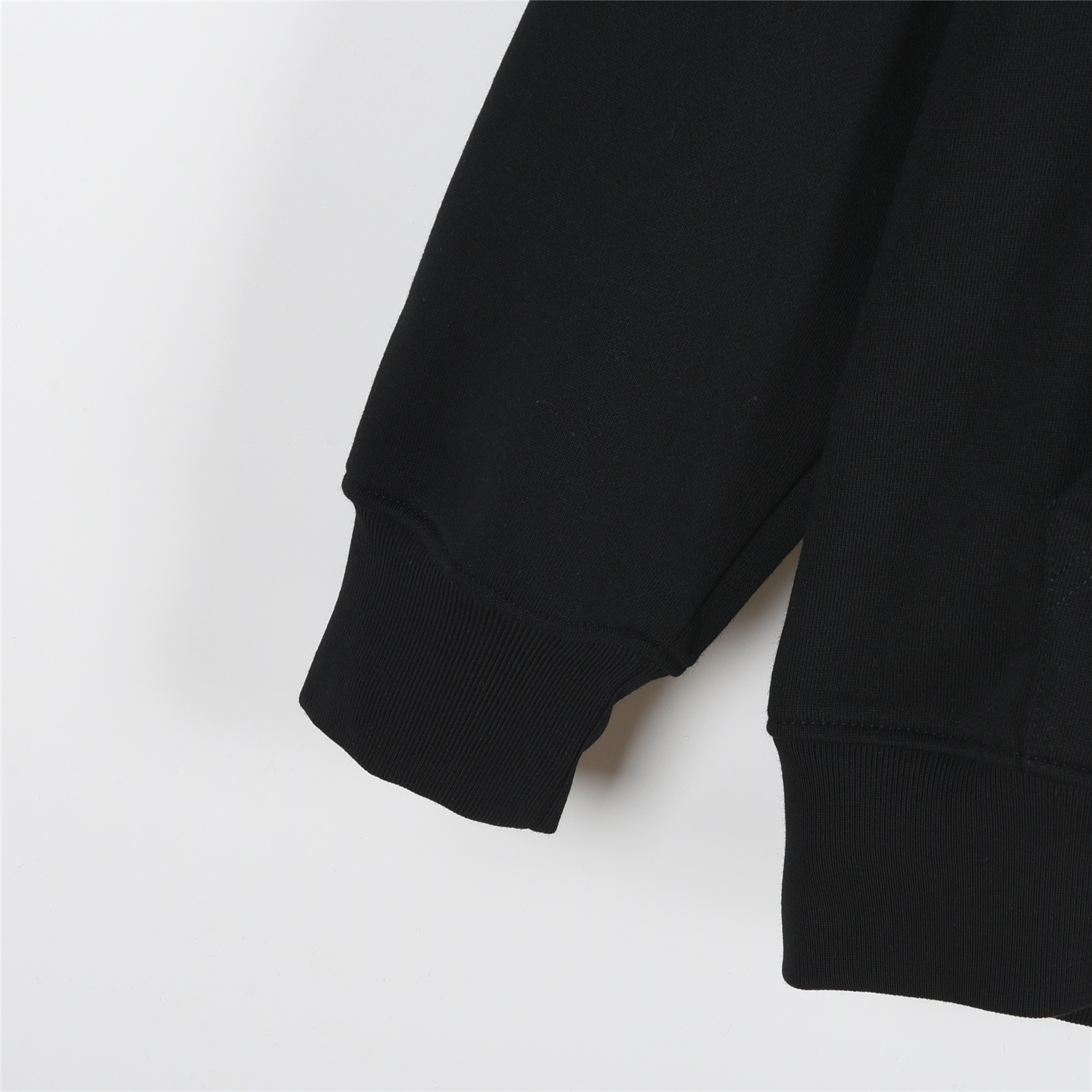 Gucci/古驰 25Fw 暗纹字母logo刺绣小标连帽卫衣杏色 黑色-Chinese UA Cheap High Quatity Brand Clothes Bags handbags Sneakers wholesale wholesaler seller from China Factory suppliers Fashion Clothing Shoes best Quality Beautiful Price Gucci/古驰 25Fw 暗纹字母logo刺绣小标连帽卫衣杏色 黑色