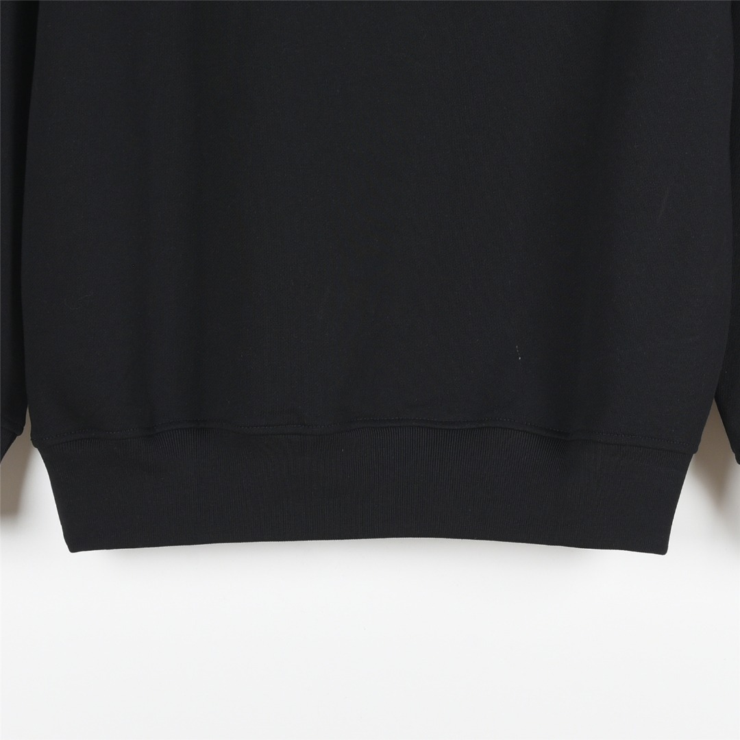 Fendi /芬迪 25Fw 暗纹双F字母立体压花圆领卫衣 白色 黑色-Chinese UA Cheap High Quatity Brand Clothes Bags handbags Sneakers wholesale wholesaler seller from China Factory suppliers Fashion Clothing Shoes best Quality Beautiful Price Fendi /芬迪 25Fw 暗纹双F字母立体压花圆领卫衣 白色 黑色