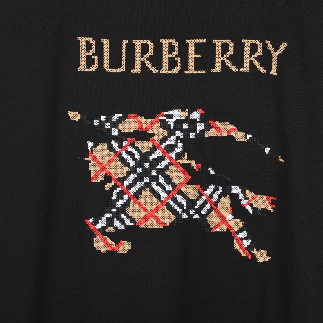 Burberry/巴宝莉 25Fw 格纹战马十字绣刺绣长袖T恤 黑色 杏色