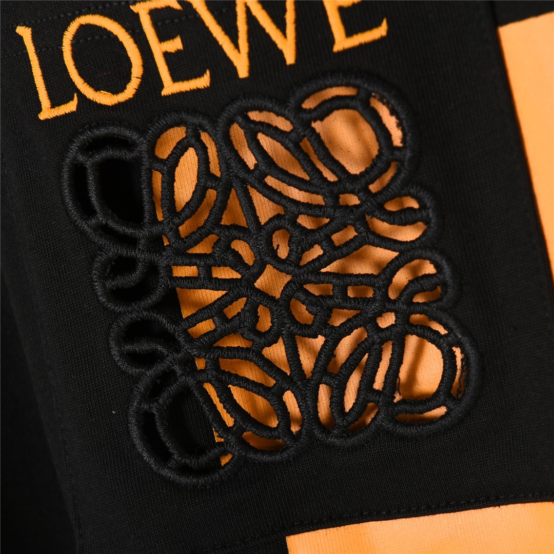 Loewe/罗意威 25Fw 镂空logo徽标重叠口袋长袖T恤-Chinese UA Cheap High Quatity Brand Clothes Bags handbags Sneakers wholesale wholesaler seller from China Factory suppliers Fashion Clothing Shoes best Quality Beautiful Price Loewe/罗意威 25Fw 镂空logo徽标重叠口袋长袖T恤