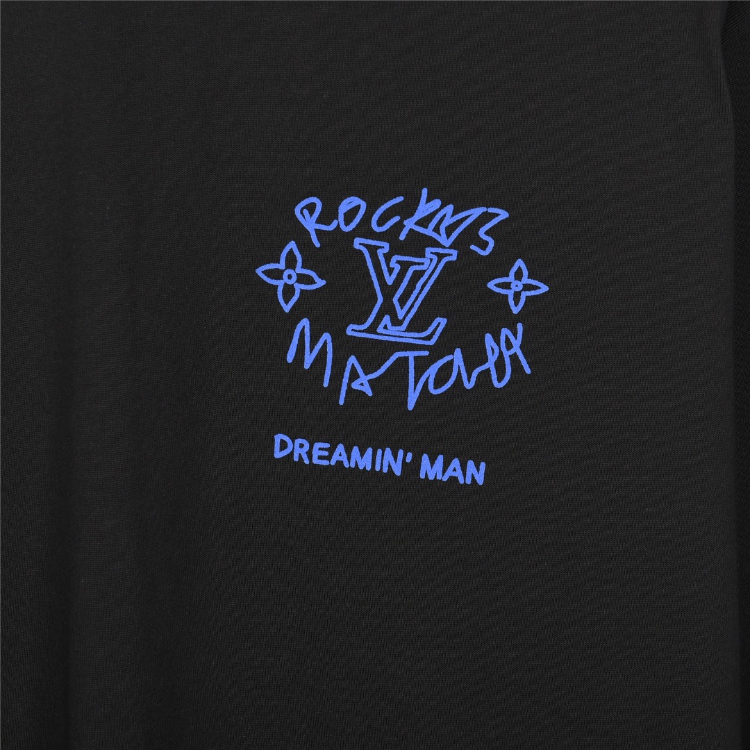 Louis Vuitton/路易威登 25Fw 梦想家涂鸦标语印花长袖T恤 白色 黑色-Chinese UA Cheap High Quatity Brand Clothes Bags handbags Sneakers wholesale wholesaler seller from China Factory suppliers Fashion Clothing Shoes best Quality Beautiful Price Louis Vuitton/路易威登 25Fw 梦想家涂鸦标语印花长袖T恤 白色 黑色