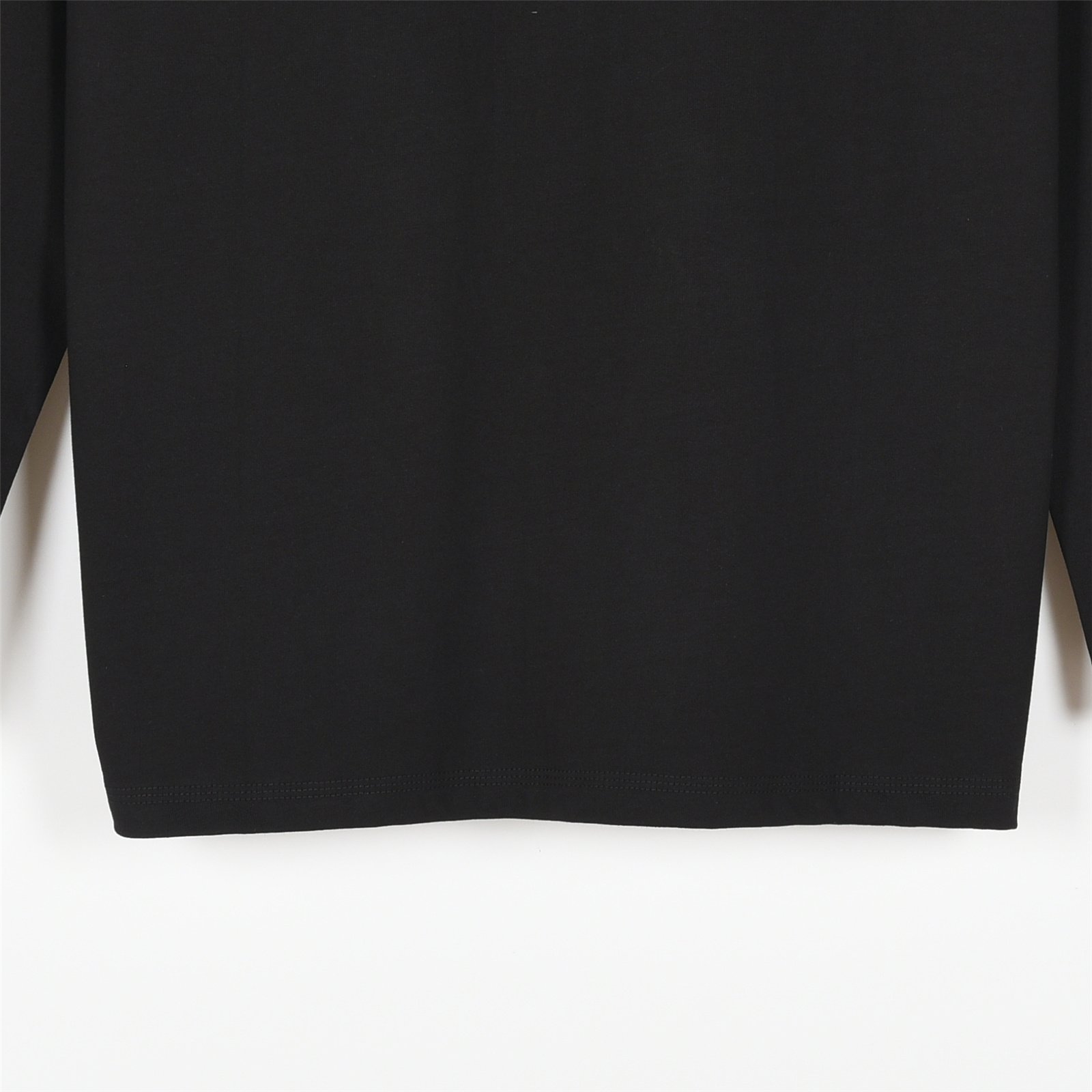 Louis Vuitton/路易威登 25Fw 下摆四叶草大logo泼墨印花长袖T恤-Chinese UA Cheap High Quatity Brand Clothes Bags handbags Sneakers wholesale wholesaler seller from China Factory suppliers Fashion Clothing Shoes best Quality Beautiful Price Louis Vuitton/路易威登 25Fw 下摆四叶草大logo泼墨印花长袖T恤