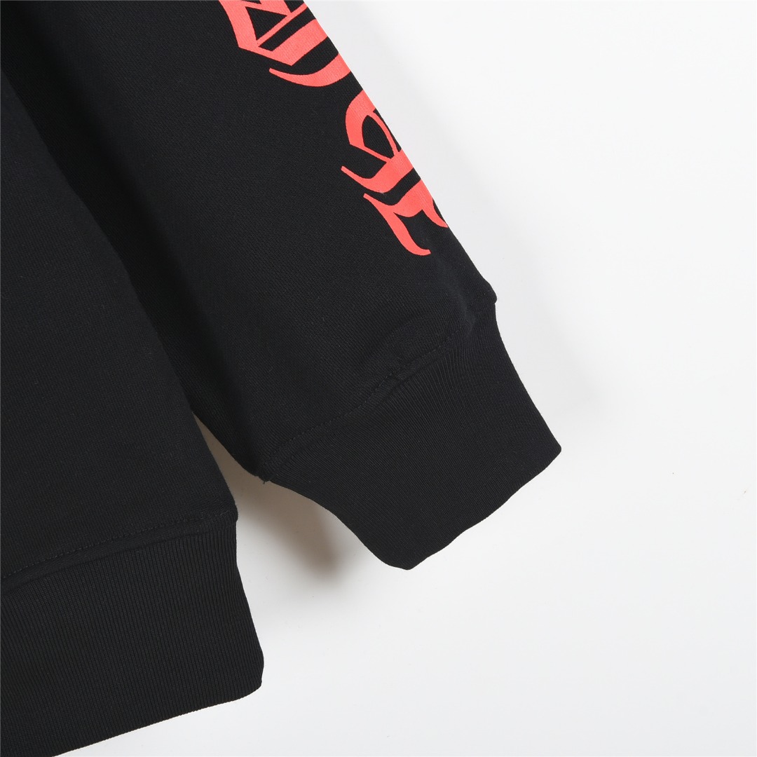 Chrome Hearts/克罗心 前后袖子十字梵文字母大幅印花logo卫衣 白色 黑色-Chinese UA Cheap High Quatity Brand Clothes Bags handbags Sneakers wholesale wholesaler seller from China Factory suppliers Fashion Clothing Shoes best Quality Beautiful Price Chrome Hearts/克罗心 前后袖子十字梵文字母大幅印花logo卫衣 白色 黑色