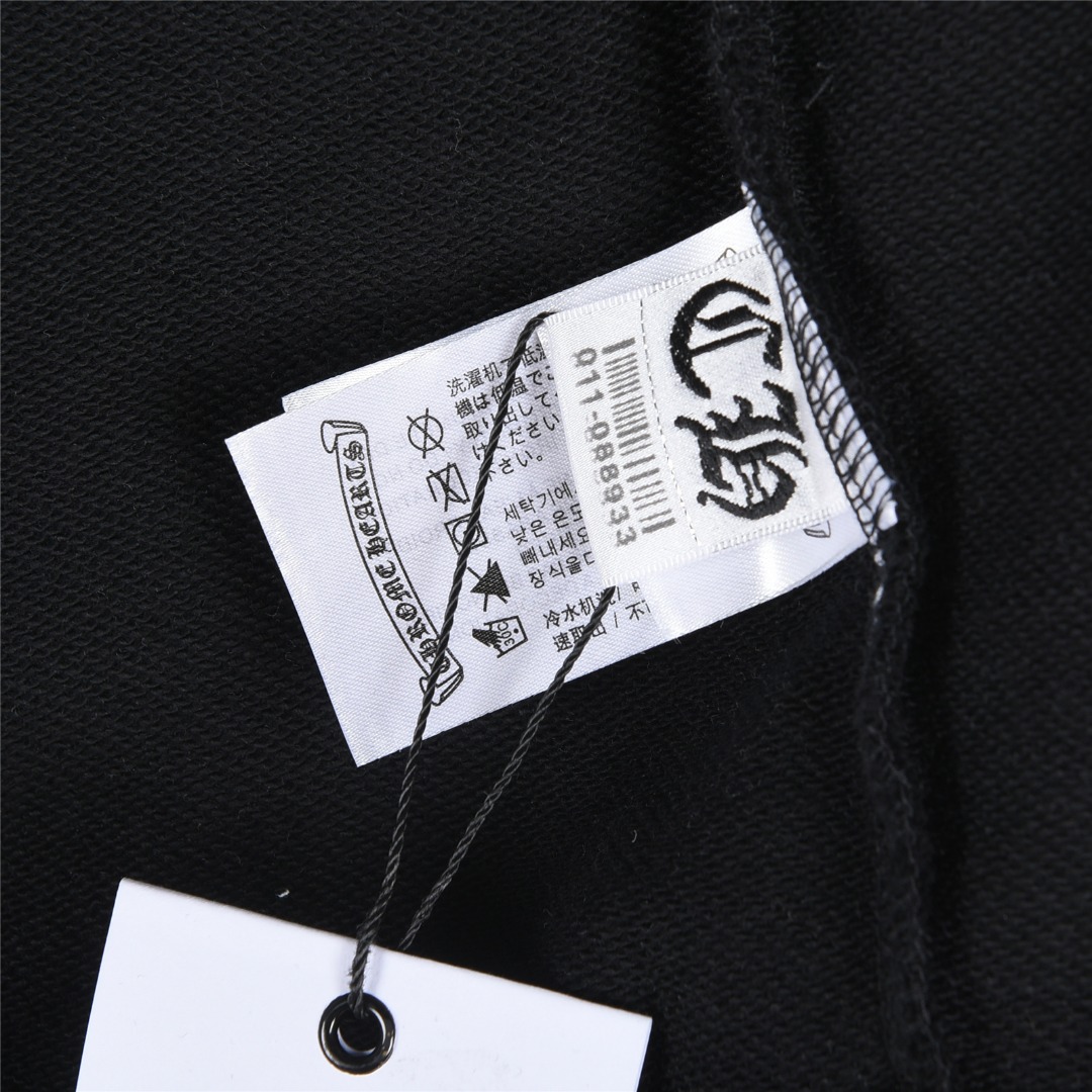 Chrome Hearts/克罗心 经典紫色宝剑梵文手袖十字架印花连帽卫衣 白色 黑色-Chinese UA Cheap High Quatity Brand Clothes Bags handbags Sneakers wholesale wholesaler seller from China Factory suppliers Fashion Clothing Shoes best Quality Beautiful Price Chrome Hearts/克罗心 经典紫色宝剑梵文手袖十字架印花连帽卫衣 白色 黑色