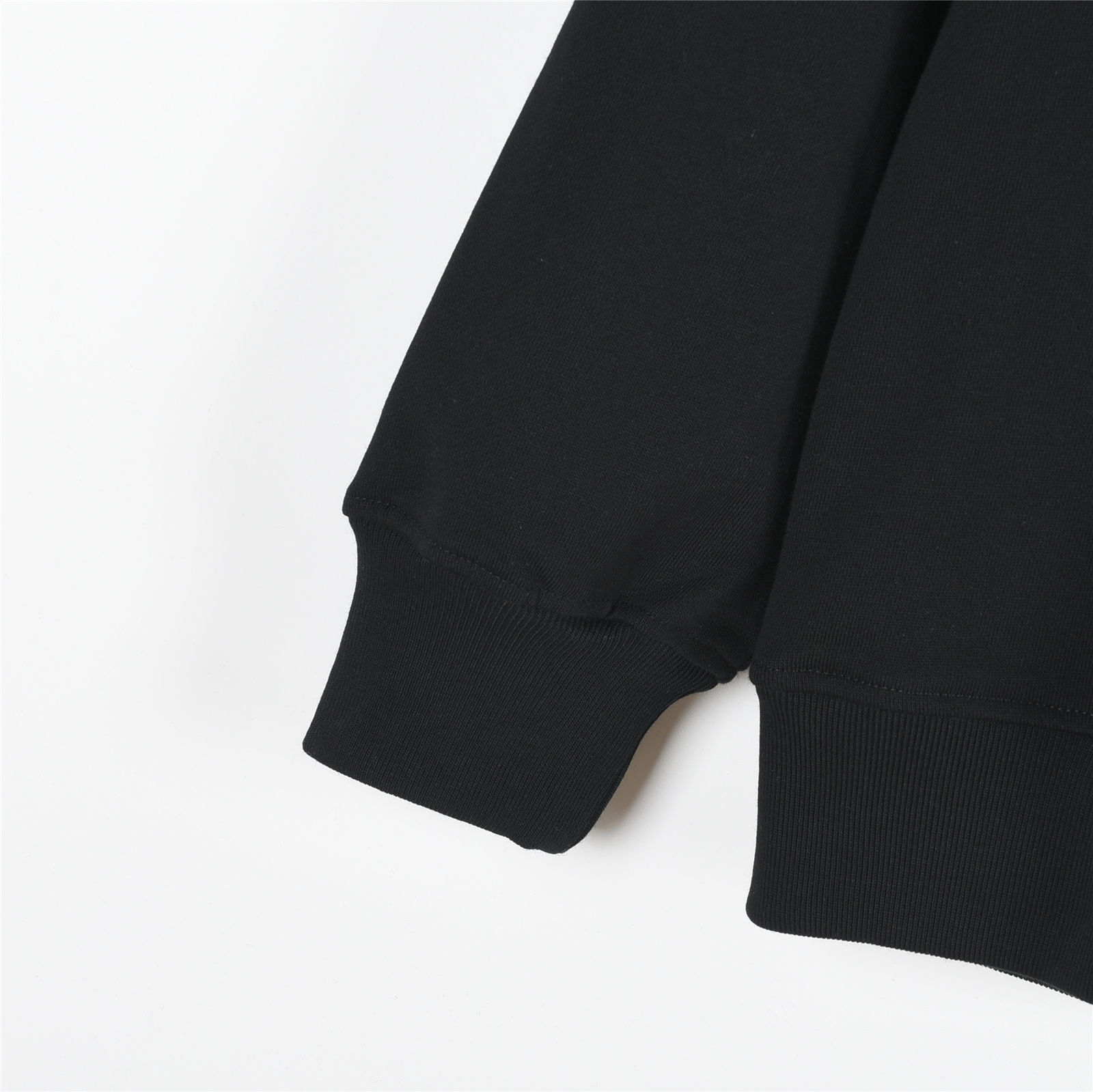 Dior/迪奥 25Fw 霓虹色刺绣字母logo圆领卫衣白色 黑色-Chinese UA Cheap High Quatity Brand Clothes Bags handbags Sneakers wholesale wholesaler seller from China Factory suppliers Fashion Clothing Shoes best Quality Beautiful Price Dior/迪奥 25Fw 霓虹色刺绣字母logo圆领卫衣白色 黑色