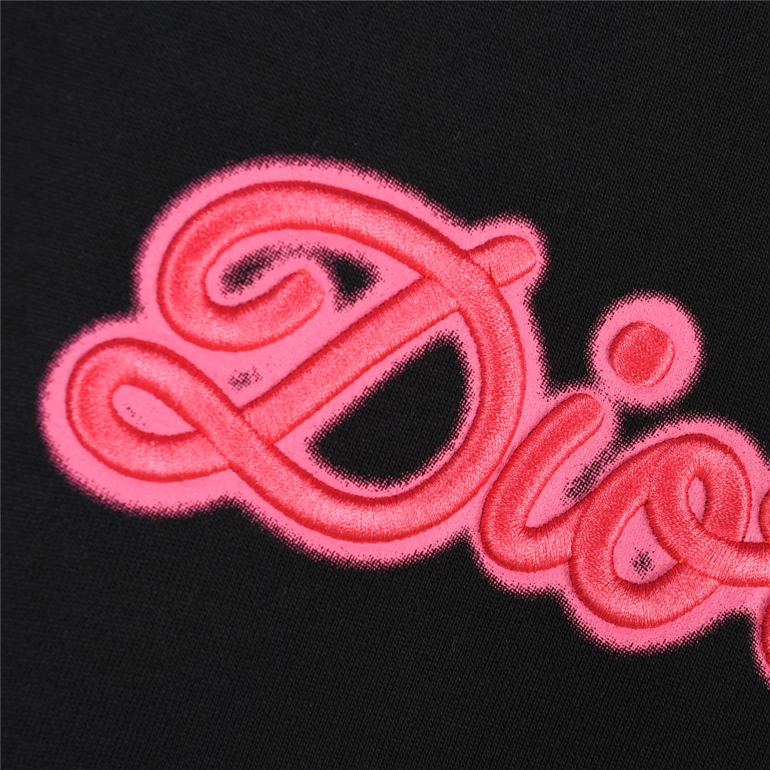 Dior/迪奥 25Fw 霓虹色刺绣字母logo圆领卫衣白色 黑色-Chinese UA Cheap High Quatity Brand Clothes Bags handbags Sneakers wholesale wholesaler seller from China Factory suppliers Fashion Clothing Shoes best Quality Beautiful Price Dior/迪奥 25Fw 霓虹色刺绣字母logo圆领卫衣白色 黑色