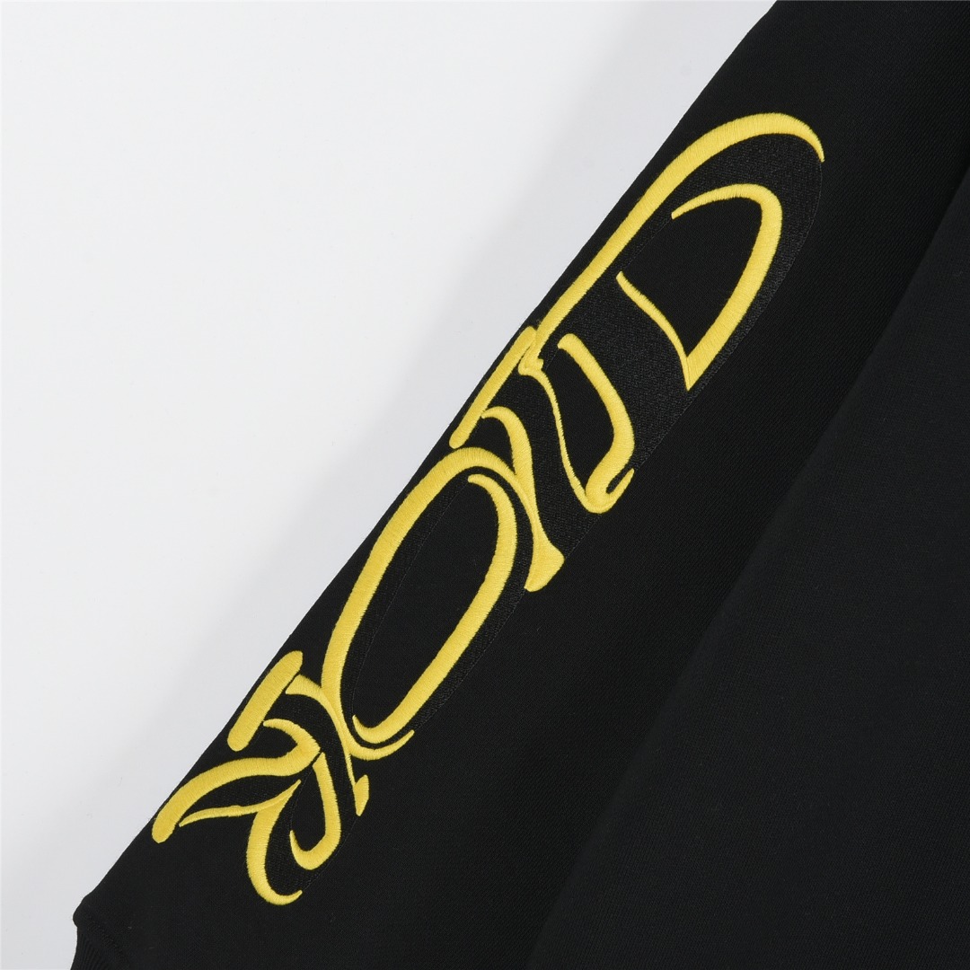 Dior/迪奥 25Fw 胸前手袖刺绣徽标圆领卫衣 白色 黑色-Chinese UA Cheap High Quatity Brand Clothes Bags handbags Sneakers wholesale wholesaler seller from China Factory suppliers Fashion Clothing Shoes best Quality Beautiful Price Dior/迪奥 25Fw 胸前手袖刺绣徽标圆领卫衣 白色 黑色