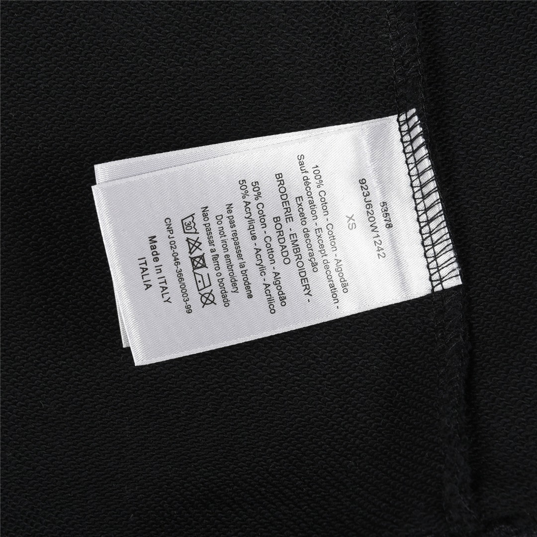 Dior/迪奥 25Fw 胸前手袖刺绣徽标圆领卫衣 白色 黑色-Chinese UA Cheap High Quatity Brand Clothes Bags handbags Sneakers wholesale wholesaler seller from China Factory suppliers Fashion Clothing Shoes best Quality Beautiful Price Dior/迪奥 25Fw 胸前手袖刺绣徽标圆领卫衣 白色 黑色