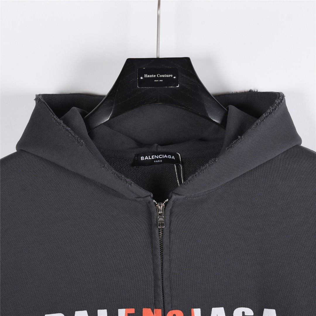 Balenciaga/巴黎世家 25Fw 彩色字母刺绣破洞双拉链外套 浅蓝深灰-Chinese UA Cheap High Quatity Brand Clothes Bags handbags Sneakers wholesale wholesaler seller from China Factory suppliers Fashion Clothing Shoes best Quality Beautiful Price Balenciaga/巴黎世家 25Fw 彩色字母刺绣破洞双拉链外套 浅蓝深灰